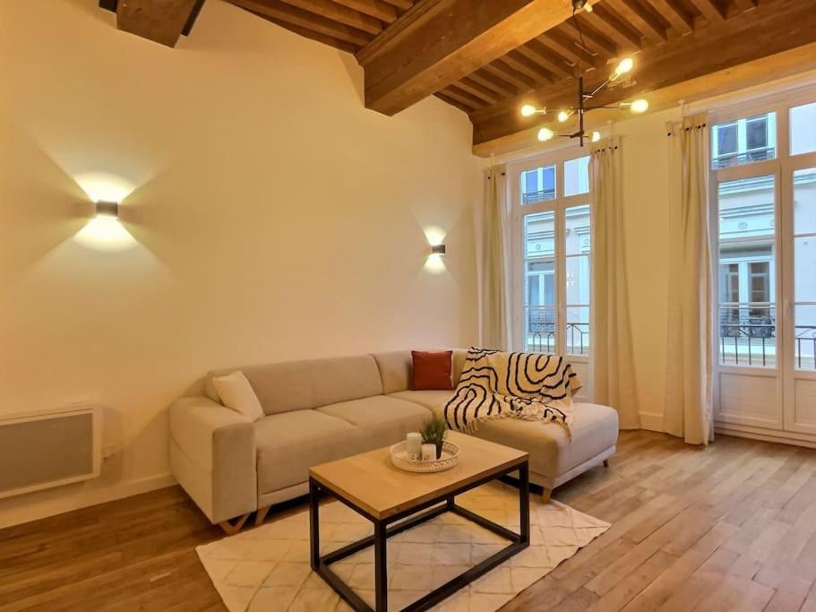 "Boheme Chic" De Miss K Apartment Mâcon Екстериор снимка