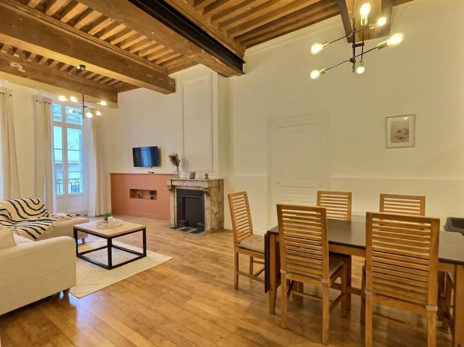 "Boheme Chic" De Miss K Apartment Mâcon Екстериор снимка